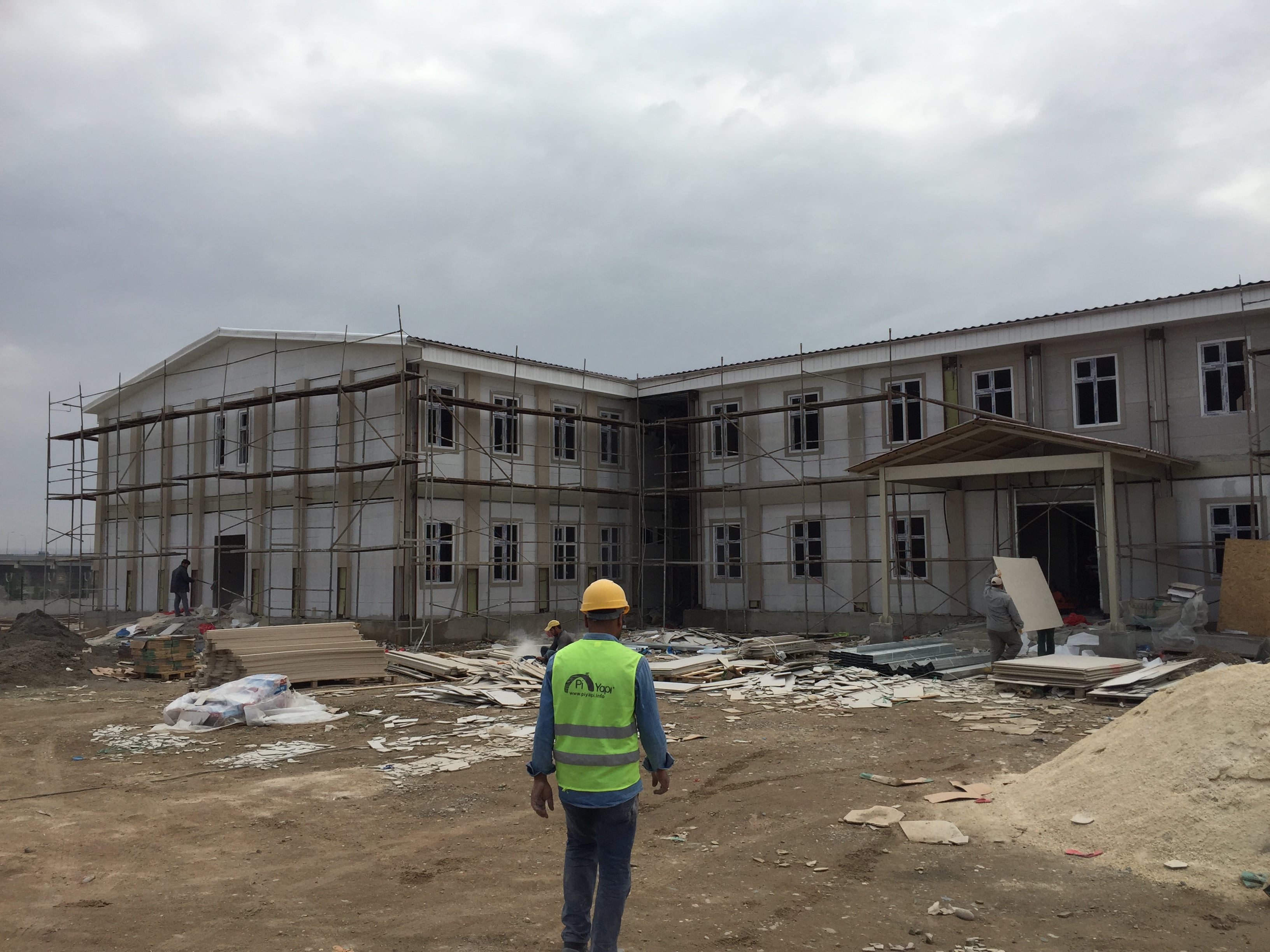 Avrupa Birliği Sığınmacı Kampı Okulları